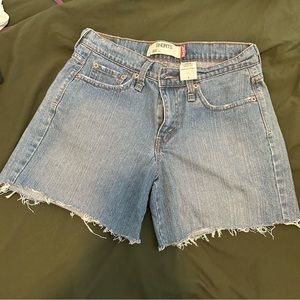 levis jean shorts